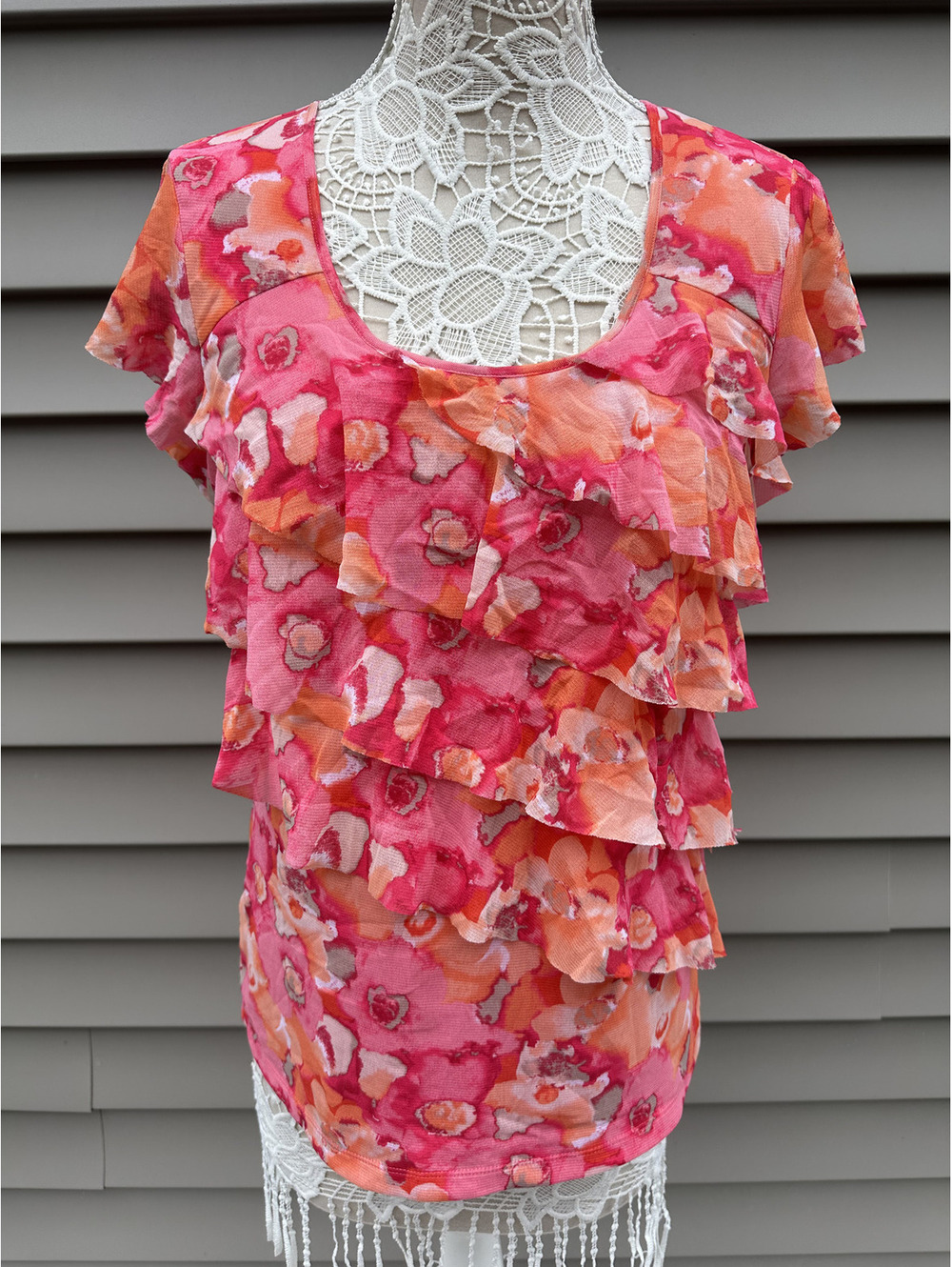 APT. 9 Floral Ruffle Top Pink Orange Spring Summer Feminine Casual Blouse